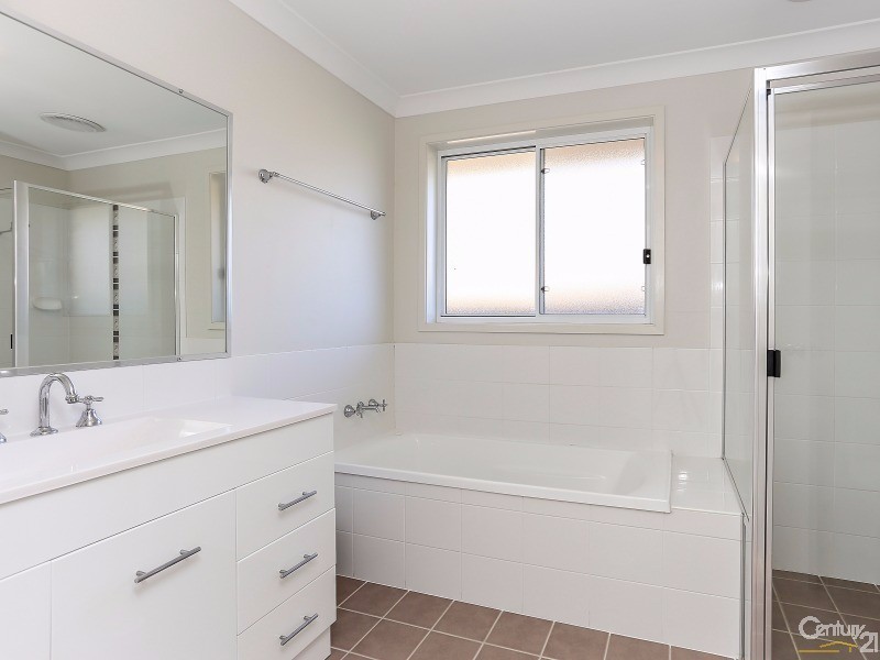 21 Fonda Ave, Rutherford NSW 2320