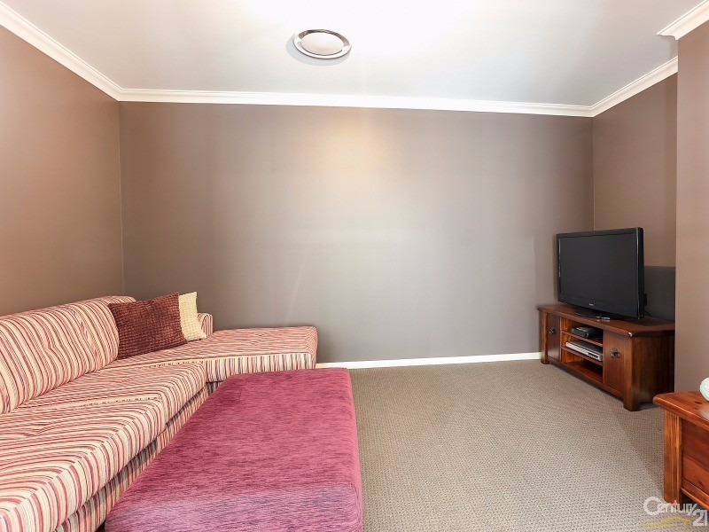 28A Diamond Circuit, Rutherford NSW 2320