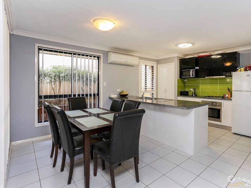 59B Squadron Crescent, Rutherford NSW 2320