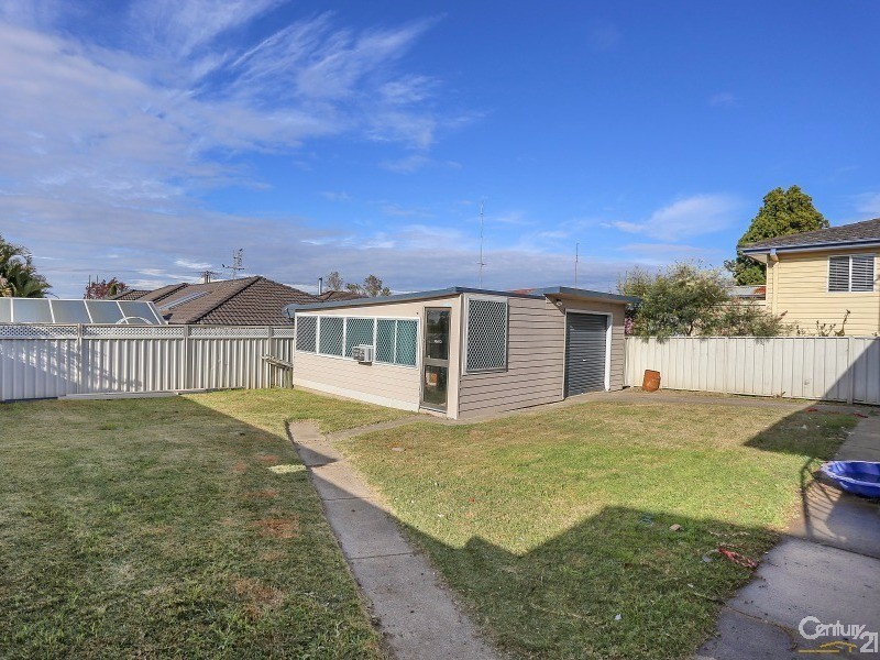 85 Lawson Avenue, Woodberry NSW 2322