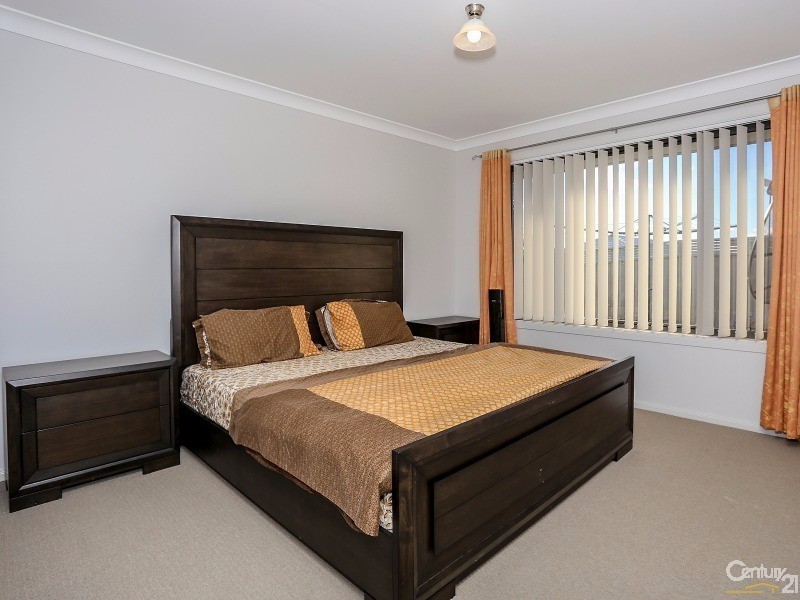 14 Brittany Avenue, Rutherford NSW 2320