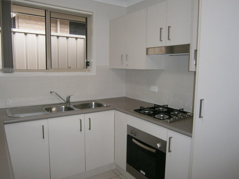 16 Lonsdale Place, Kurri Kurri NSW 2327