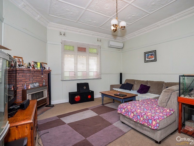 77 Edward Street, Kurri Kurri NSW 2327