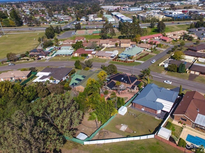 27 Fairfax Street, Rutherford NSW 2320