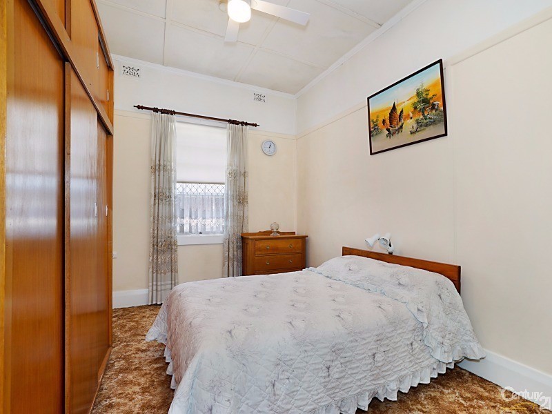 32 Elizabeth Street, Telarah NSW 2320