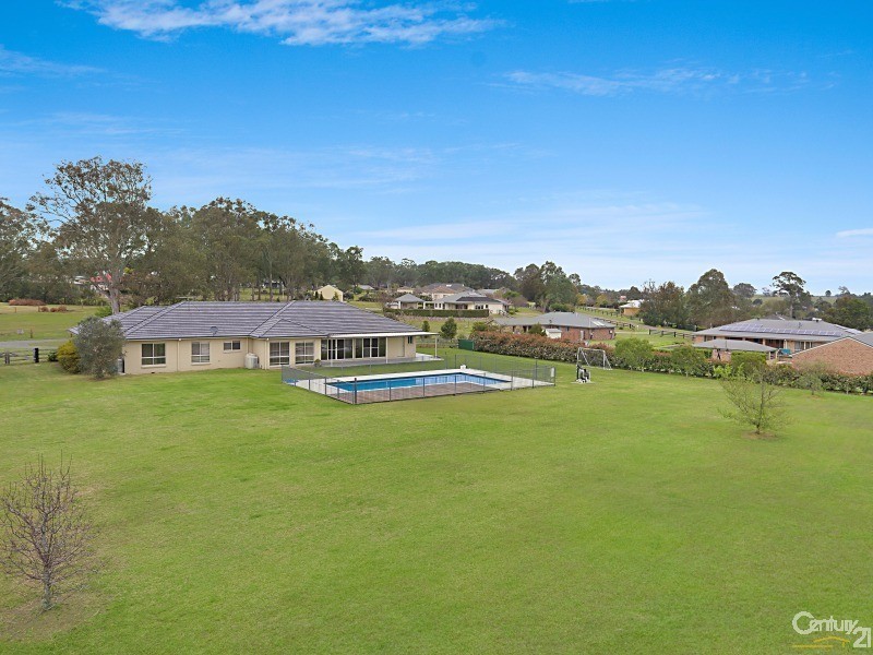 16 Tranquil Close, Louth Park NSW 2320
