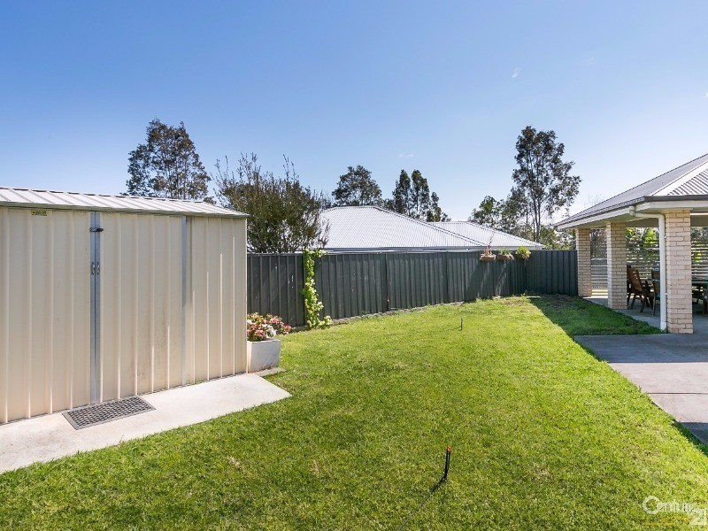 15 Fullford Cove, Rutherford NSW 2320