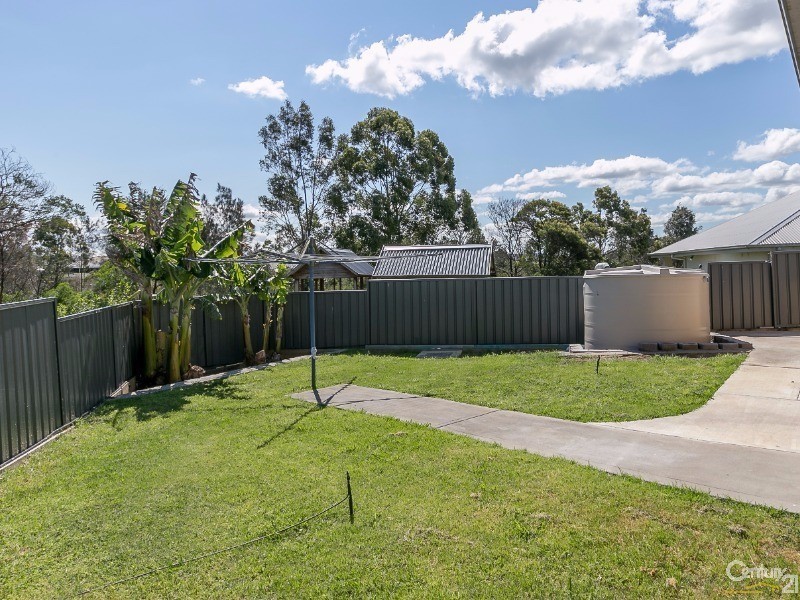 15 Fullford Cove, Rutherford NSW 2320
