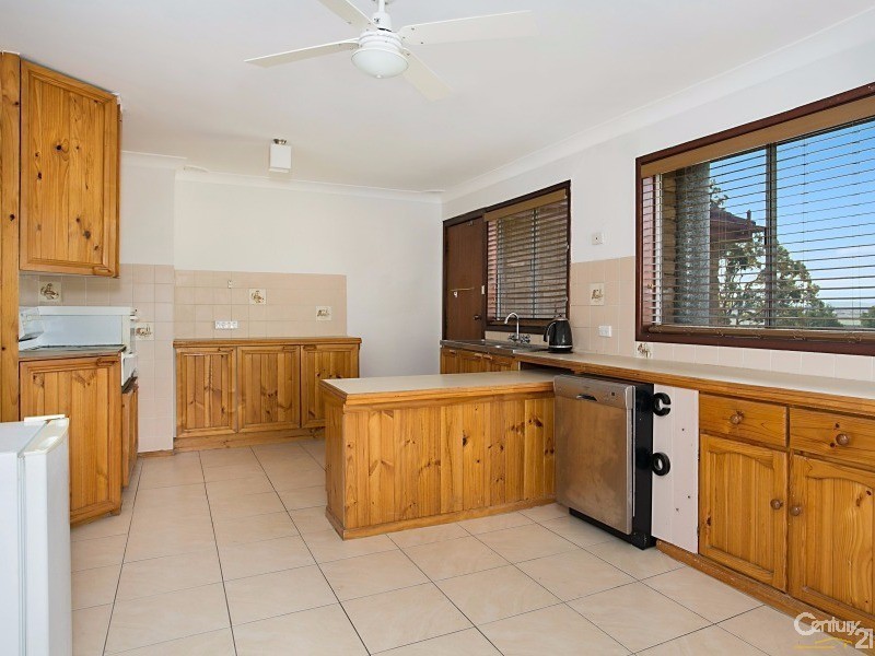 10 Buffier Cresent, Rutherford NSW 2320
