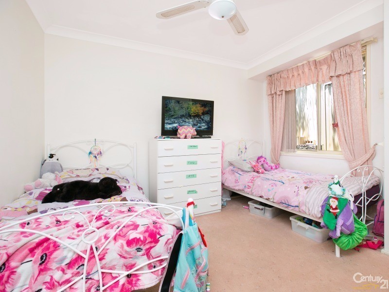 1 Lauren Close, Rutherford NSW 2320