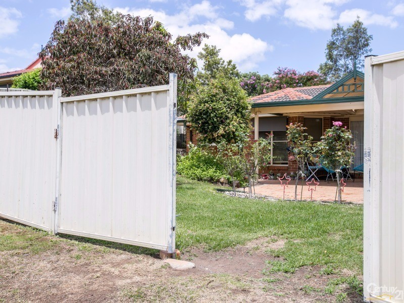 1 Lauren Close, Rutherford NSW 2320