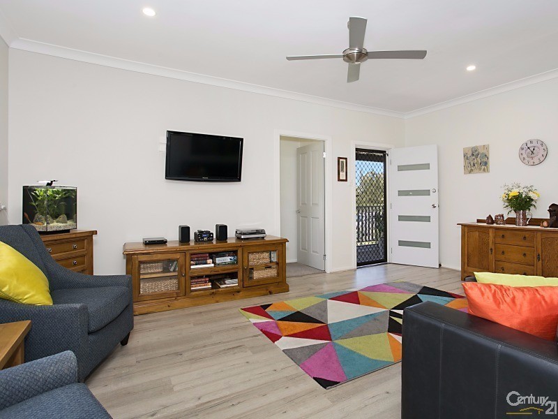 11 Hunter Close, Lochinvar NSW 2321