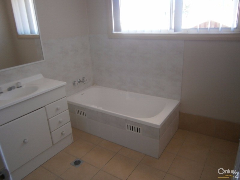 3/23a Alliance Street, East Maitland NSW 2323