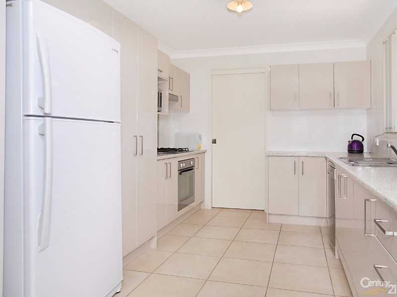 1 Andrew Court, Rutherford NSW 2320