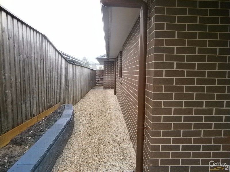 1A McKeachies Drive, Aberglasslyn NSW 2320