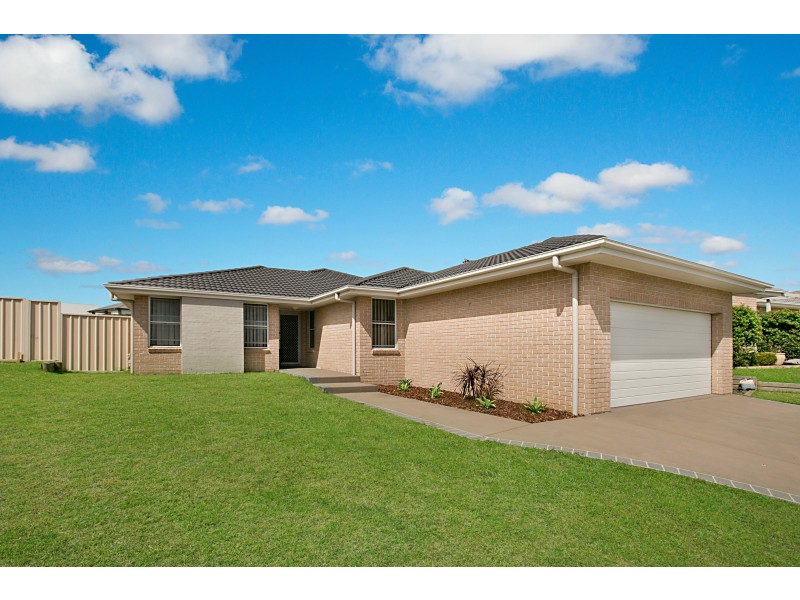 16 Jory Close, Raworth NSW 2321
