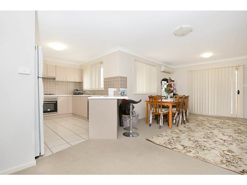 34 Niven Parade, Rutherford NSW 2320