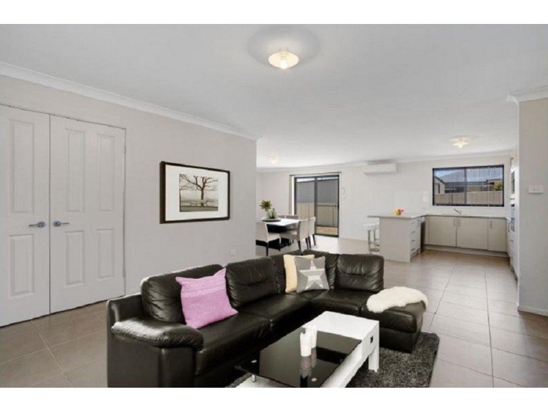 13 Andrew Court, Rutherford NSW 2320