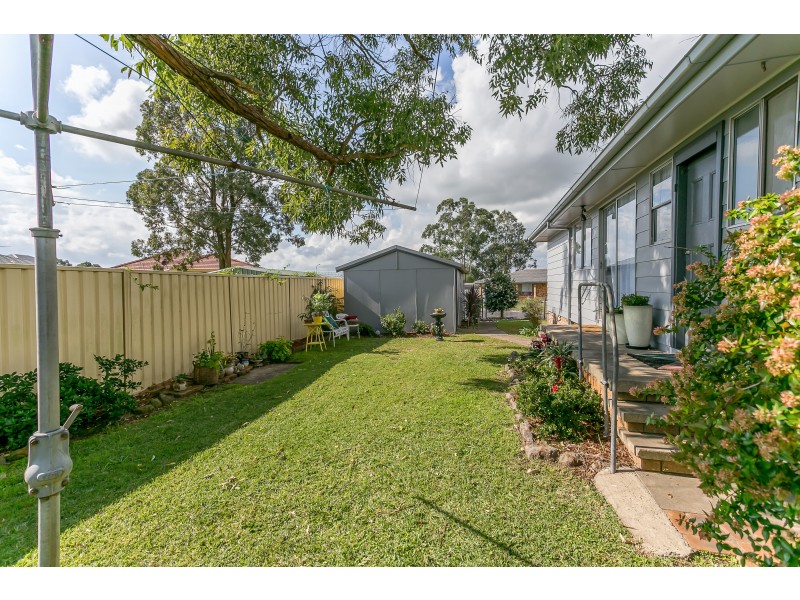 16 Stace Crescent, Tenambit NSW 2323