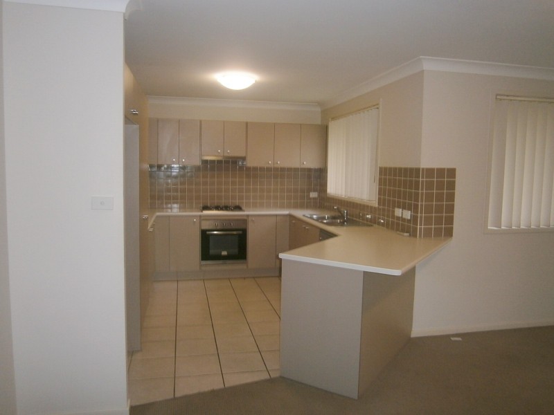 34 NIVEN PARADE, Rutherford NSW 2320