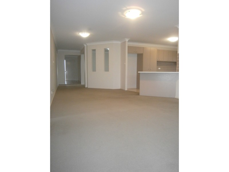 34 NIVEN PARADE, Rutherford NSW 2320