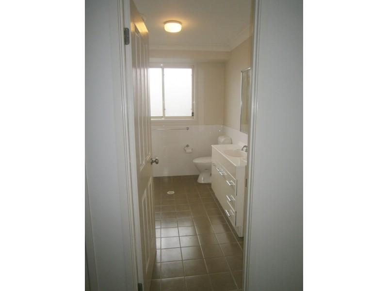 34 NIVEN PARADE, Rutherford NSW 2320