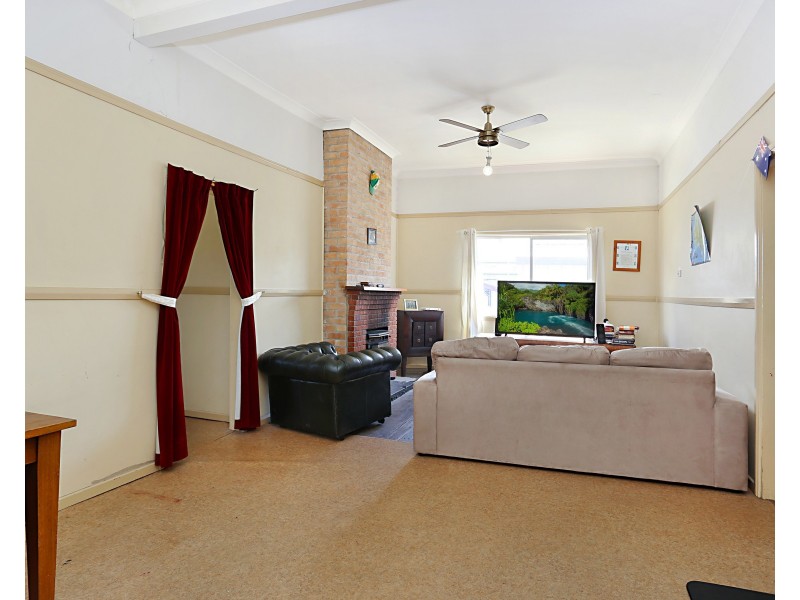 65 Blomfield Street, South Maitland NSW 2320