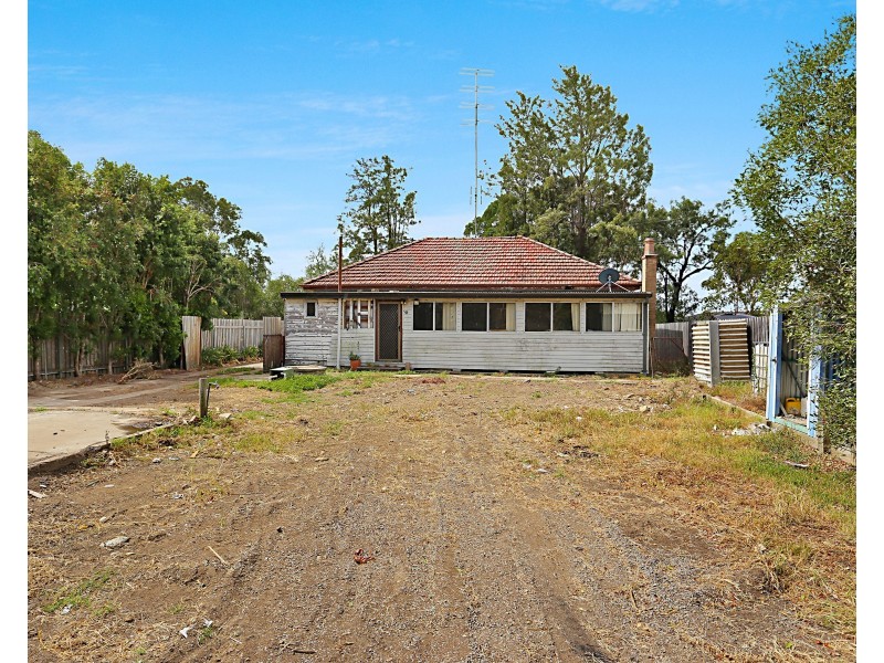15 Largs Avenue, Largs NSW 2320