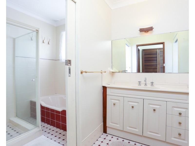 4 Tennyson Street, Metford NSW 2323