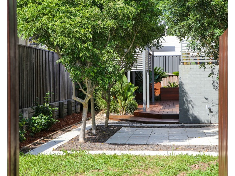 2 Niven Parade, Rutherford NSW 2320