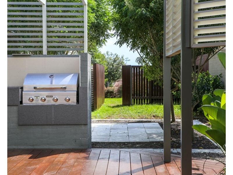 2 Niven Parade, Rutherford NSW 2320