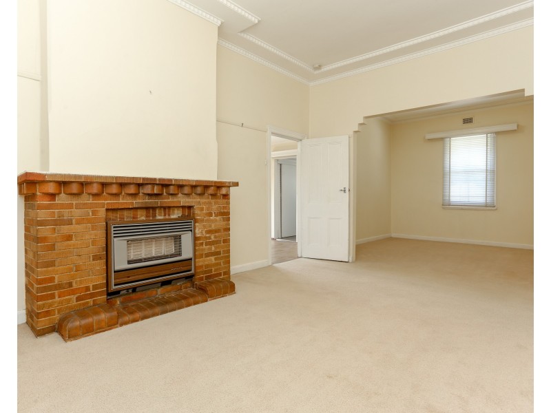 7 Third Street, Weston NSW 2326