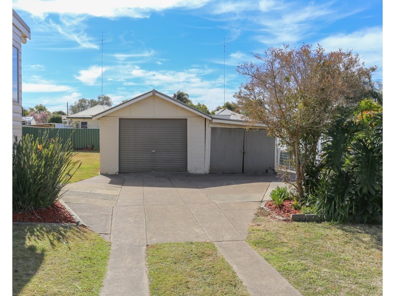 7 Third Street, Weston NSW 2326