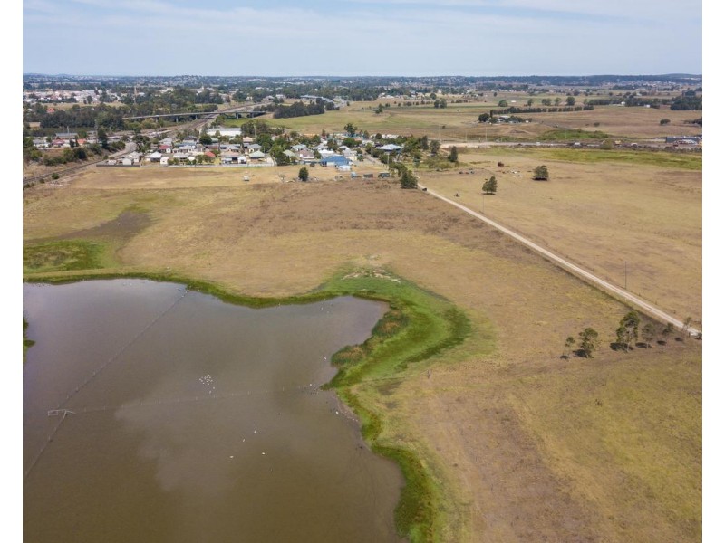 65 Simpsons Lane, Telarah NSW 2320