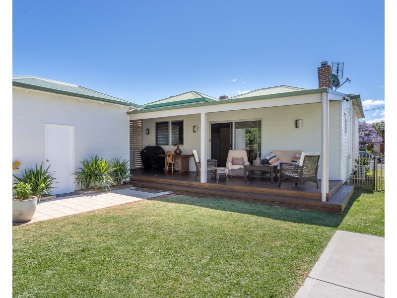 20 Bent Street, Cessnock NSW 2325