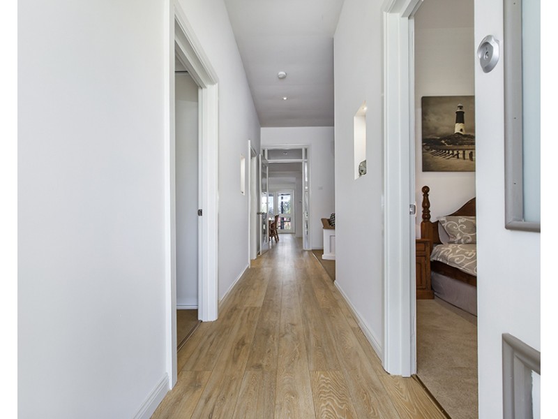 14 Sinclair Street, East Maitland NSW 2323