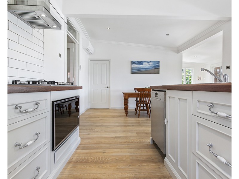 14 Sinclair Street, East Maitland NSW 2323