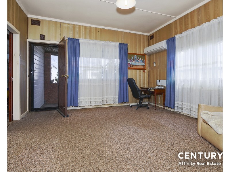 12 Flinders Street, East Maitland NSW 2323