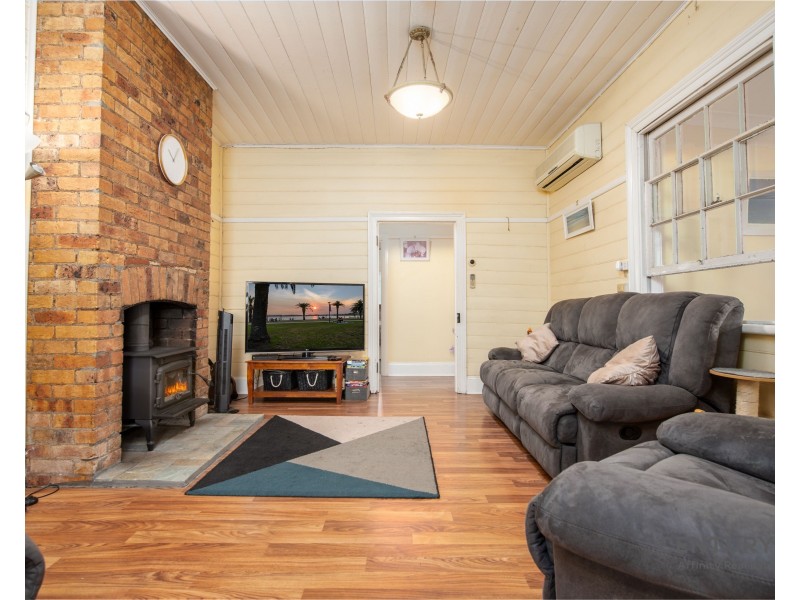 127 New England Highway, Lochinvar NSW 2321
