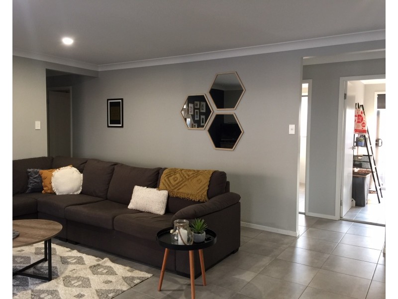 30  Brokenwood Avenue, Cliftleigh NSW 2321