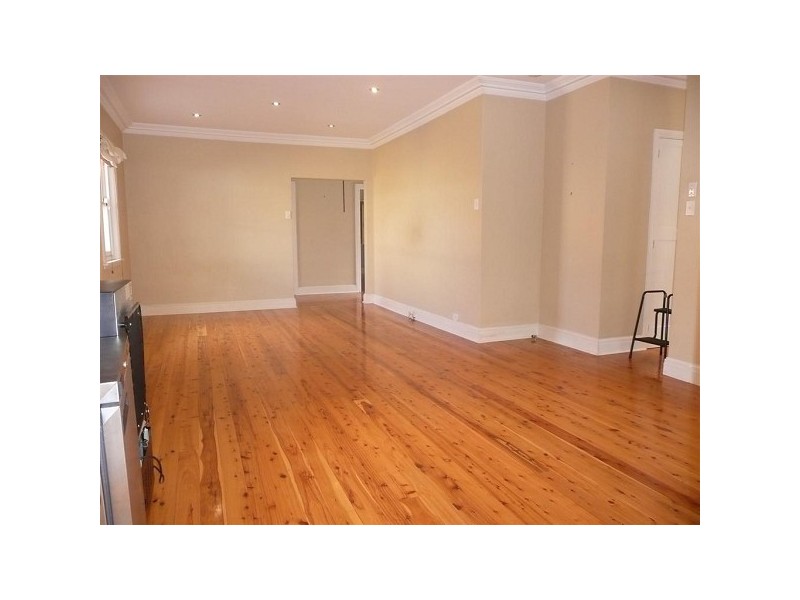 30 Vernon Avenue, Eastlakes NSW 2018