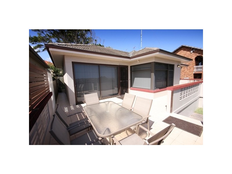 6 First Avenue, Maroubra NSW 2035