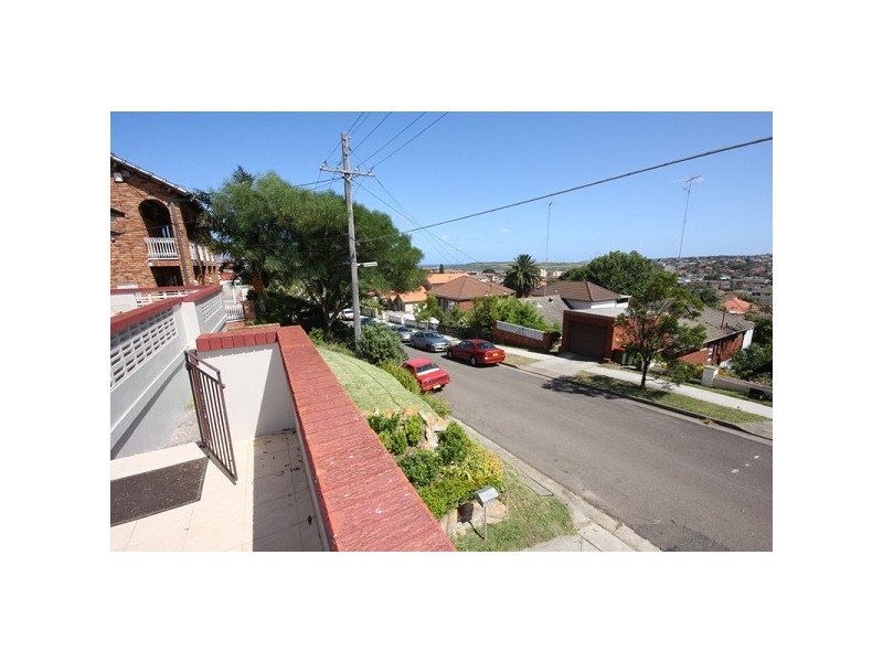 6 First Avenue, Maroubra NSW 2035