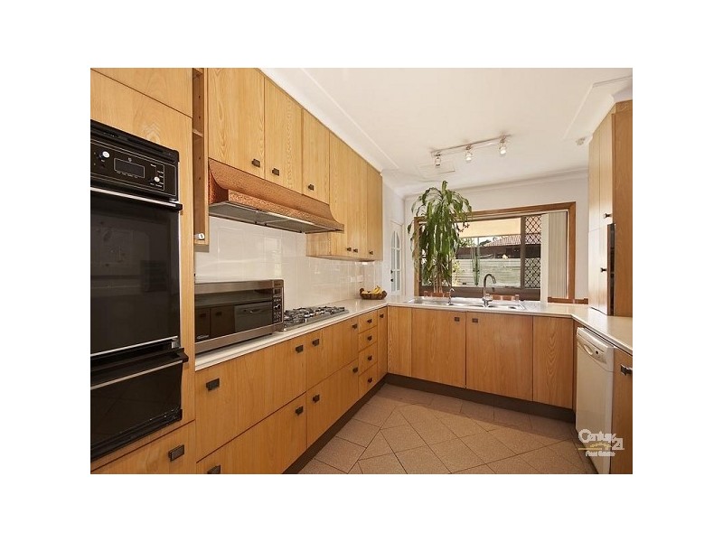 10 Vernon Avenue, Eastlakes NSW 2018