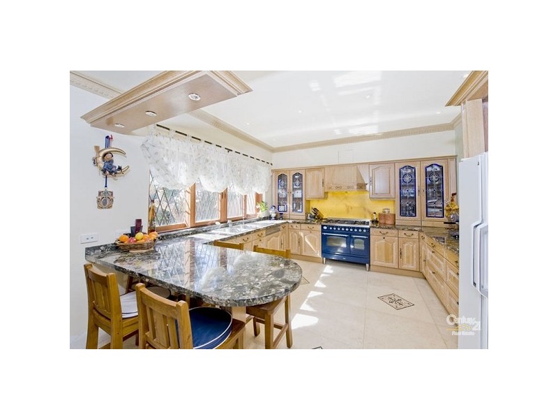 16 Birrell Street, Bondi Junction NSW 2022