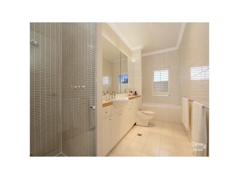 8 Harry Street, Eastlakes NSW 2018