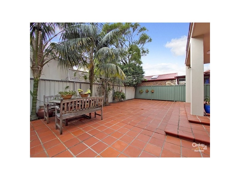 8 Harry Street, Eastlakes NSW 2018