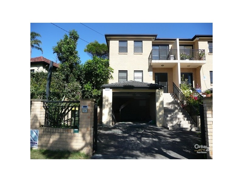 1a Brisbane Street, Chifley NSW 2036