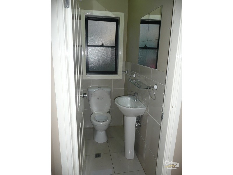 1a Brisbane Street, Chifley NSW 2036