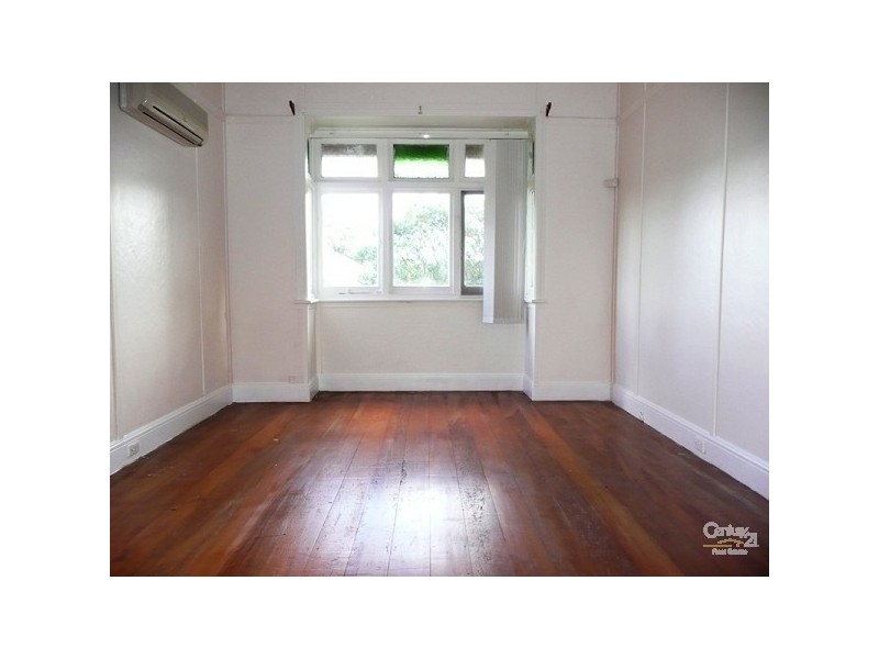 12 Dreadnought Street, Roselands NSW 2196